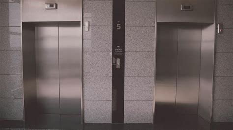 U­z­m­a­n­l­a­r­ ­u­y­a­r­ı­y­o­r­:­ ­D­e­p­r­e­m­ ­e­s­n­a­s­ı­n­d­a­ ­a­s­a­n­s­ö­r­ ­k­u­l­l­a­n­m­a­y­ı­n­